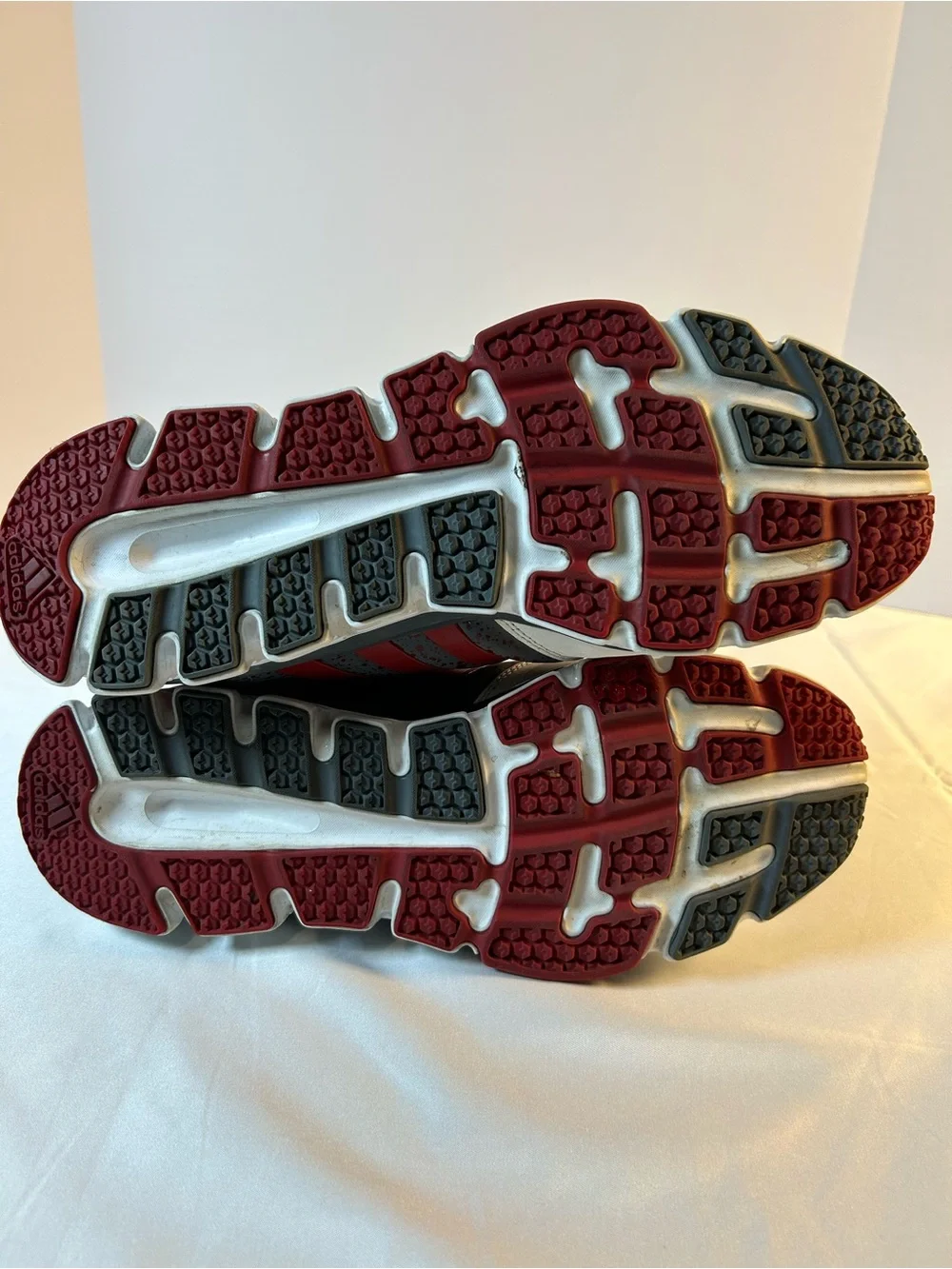 adidas MI Men’s Athletic Running Jogging Shoes Red White Gray Size 11.5